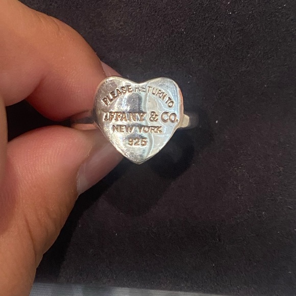 Tiffany & Co. Heart Ring - Picture 5 of 6